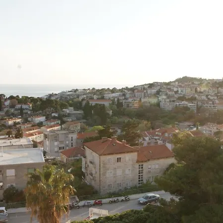 Lucky 7 Dubrovnik Гостевой дом Дубровник